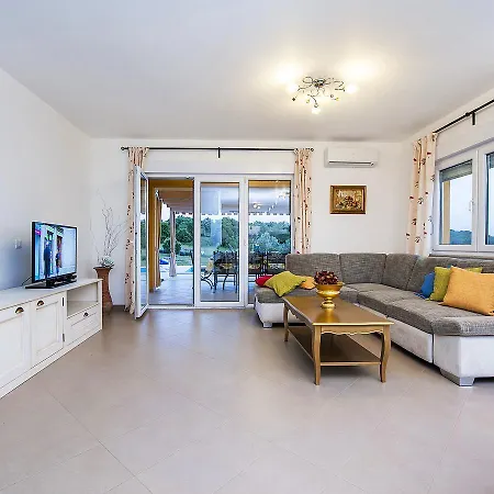 Villa Jana 4 Bedroom Kanfanar