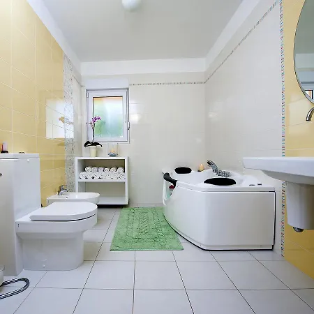 Jana 4 Bedroom * Kanfanar